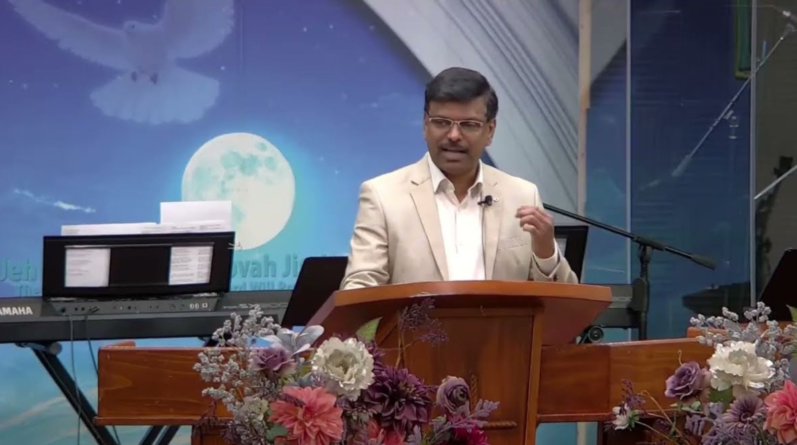 The God Who Restores (English Service)